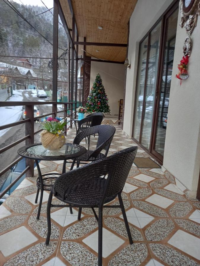 Guest House Ivo ボルジョミ エクステリア 写真